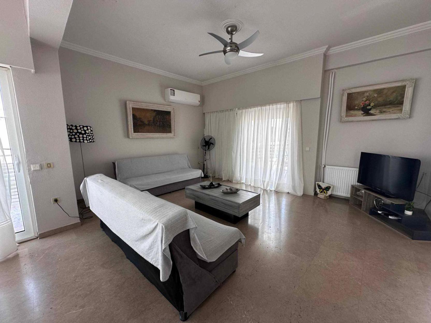 Beach Front Apartment Nea Palatia 外观 照片